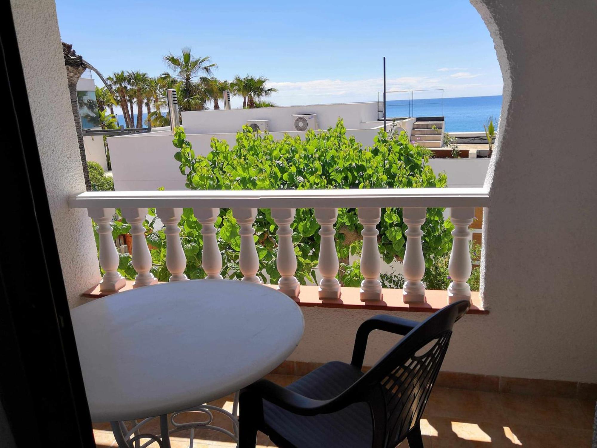 A H Rentals Villa Carolina Vinaros Bagian luar foto
